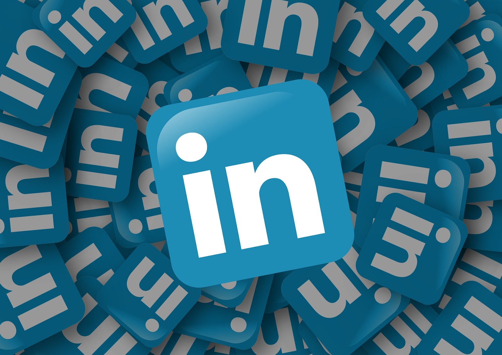 5564I can help you to update your LinkedIn profile!